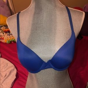 Size 36B Victoria’s Secret push-up bra